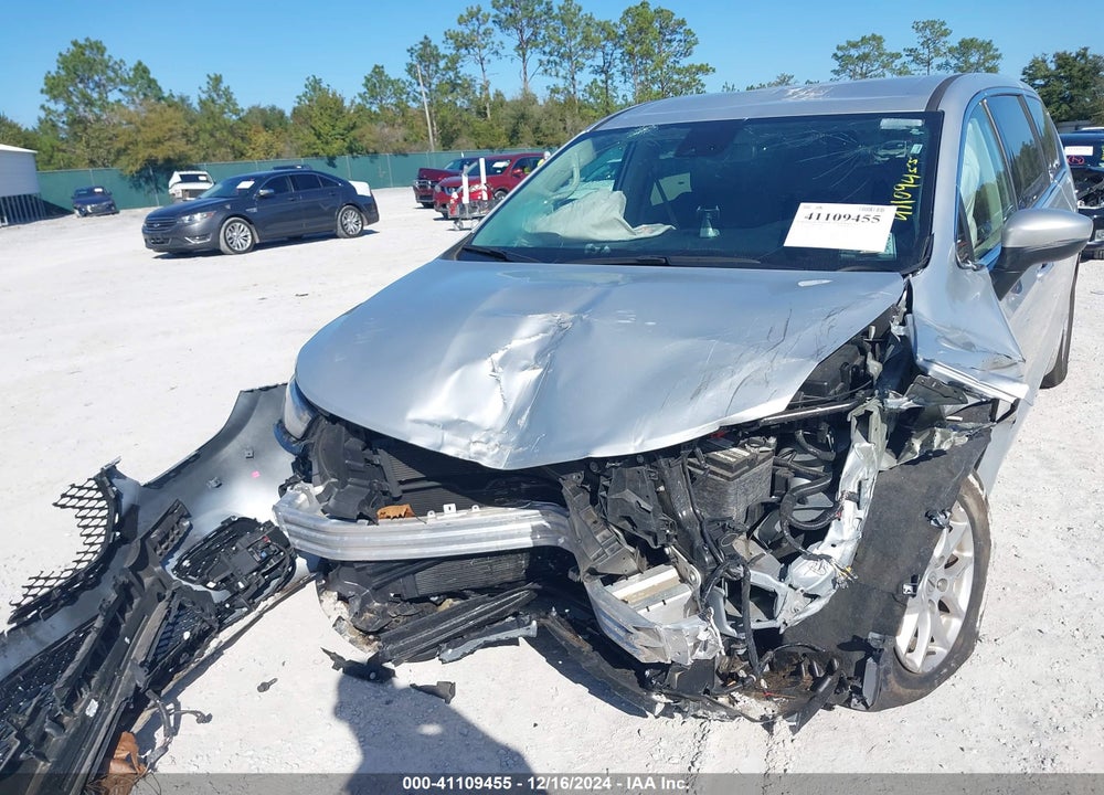 2023 CHRYSLER PACIFICA TOURING L VIN: 2C4RC1BG9PR571548