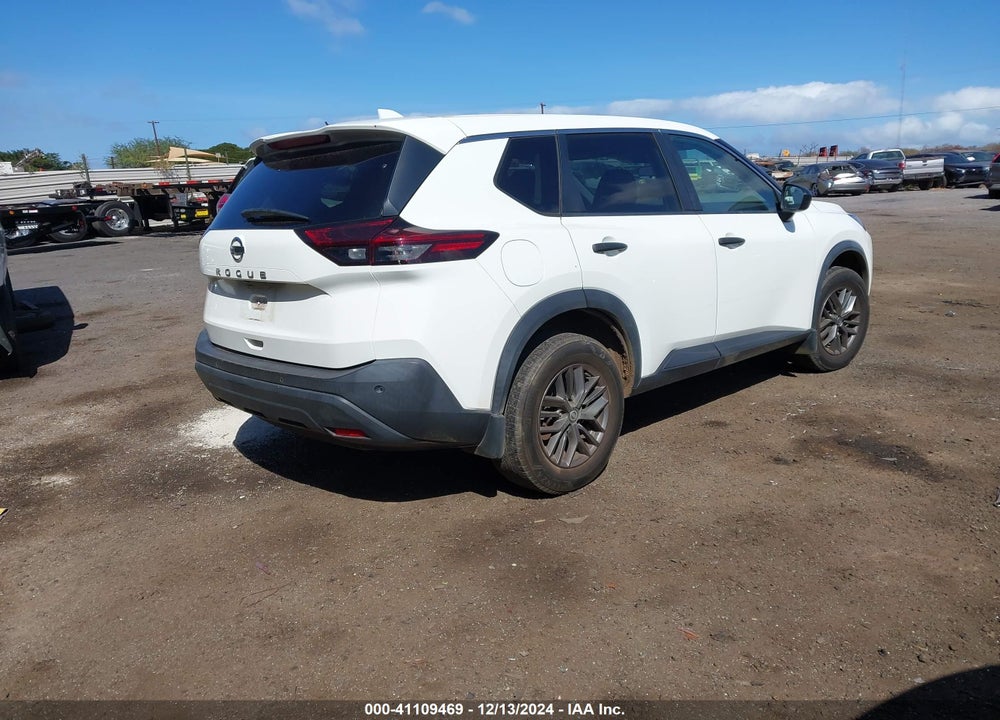 2021 NISSAN ROGUE S FWD VIN: 5N1AT3AA1MC765559