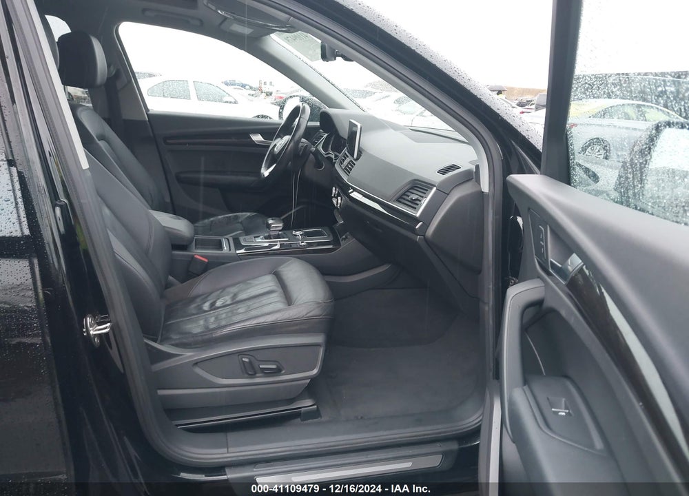 2018 AUDI Q5 2.0T PREMIUM/2.0T TECH PREMIUM VIN: WA1BNAFY2J2129001