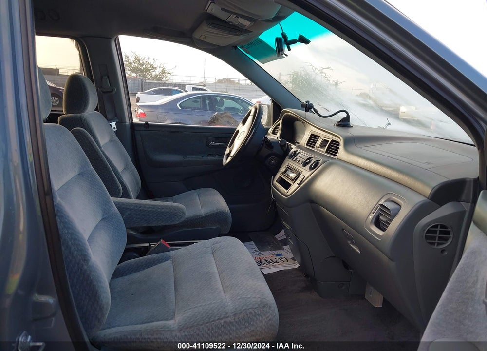2000 HONDA ODYSSEY LX VIN: 2HKRL1850YH620950