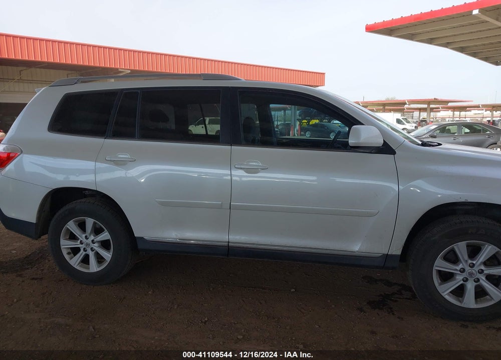 2013 TOYOTA HIGHLANDER VIN: 5TDZA3EH9DS040505