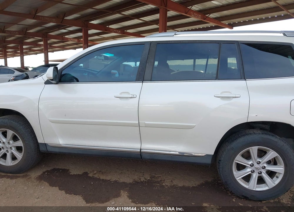 2013 TOYOTA HIGHLANDER VIN: 5TDZA3EH9DS040505