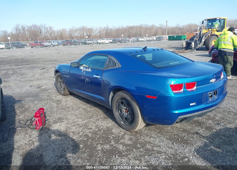 2010 CHEVROLET CAMARO 1LS VIN: 2G1FE1EV4A9136055