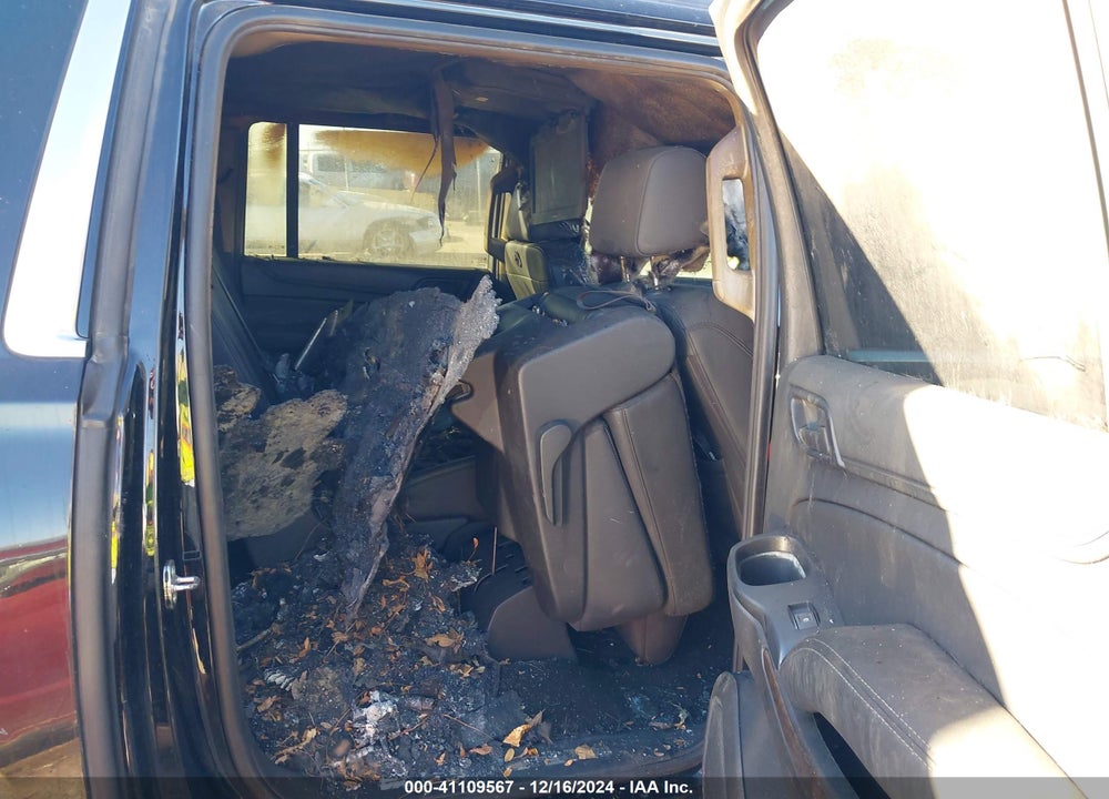 2018 CHEVROLET SUBURBAN LT VIN: 1GNSKHKC2JR254788