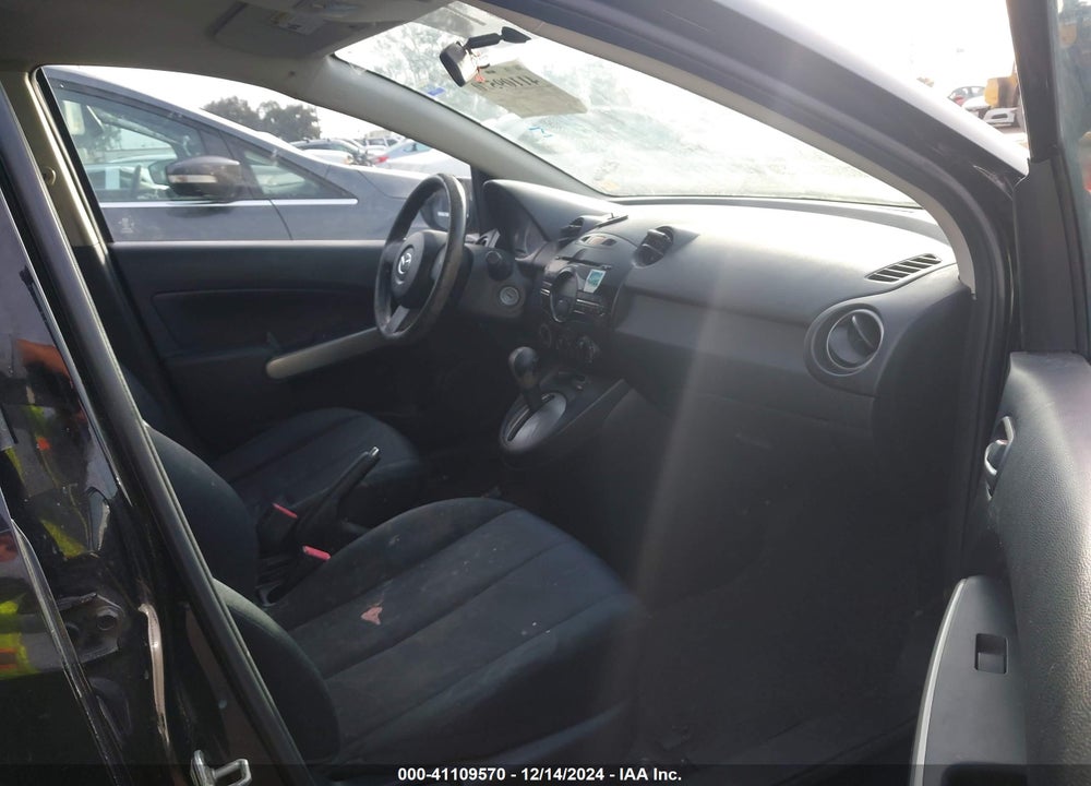 2013 MAZDA 2 SPORT VIN: JM1DE1KY1D0170871