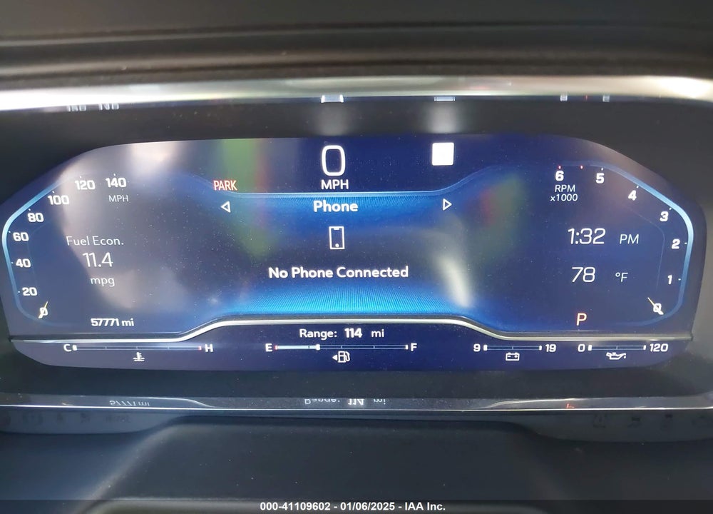 2022 CHEVROLET SUBURBAN 4WD PREMIER VIN: 1GNSKFKD4NR208009