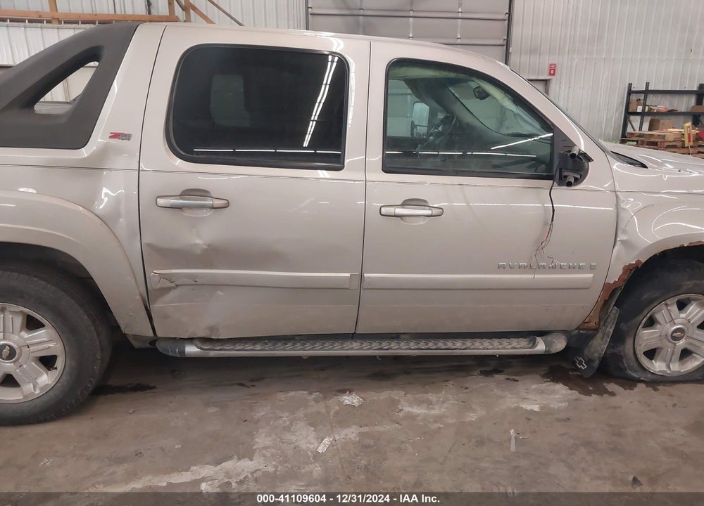 2008 CHEVROLET AVALANCHE 1500 VIN: 3GNFK12388G149028