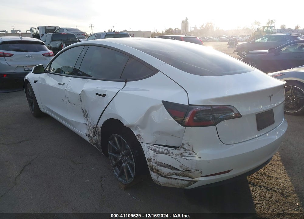2021 TESLA MODEL 3 STANDARD RANGE PLUS REAR-WHEEL DRIVE VIN: 5YJ3E1EA5MF858898