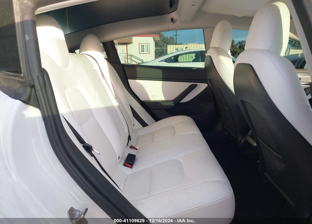 2021 TESLA MODEL 3 STANDARD RANGE PLUS REAR-WHEEL DRIVE VIN: 5YJ3E1EA5MF858898