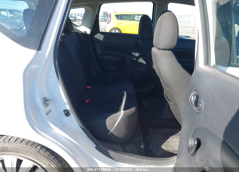 2018 NISSAN VERSA NOTE VIN: 3N1CE2CP6JL365664