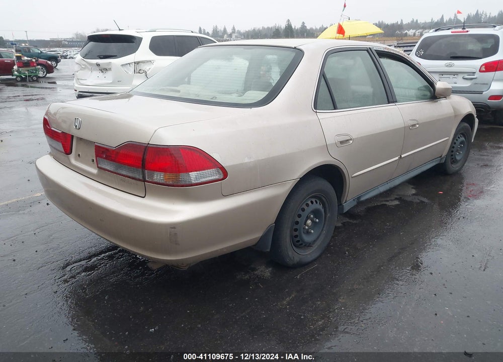 2001 HONDA ACCORD 2.3 LX VIN: JHMCG56471C015884