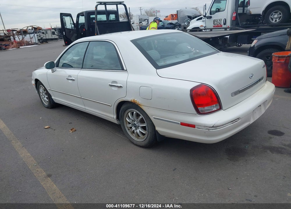 2003 HYUNDAI XG350 L VIN: KMHFU45E83A256990