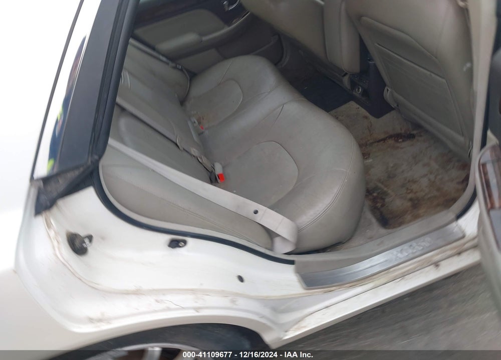 2003 HYUNDAI XG350 L VIN: KMHFU45E83A256990
