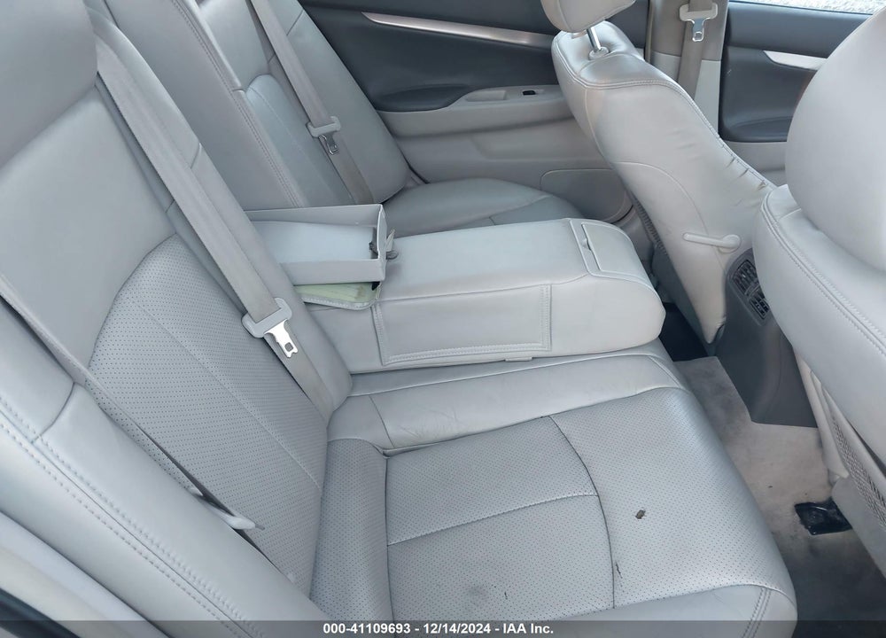 2011 INFINITI G37X VIN: JN1CV6AR7BM356135