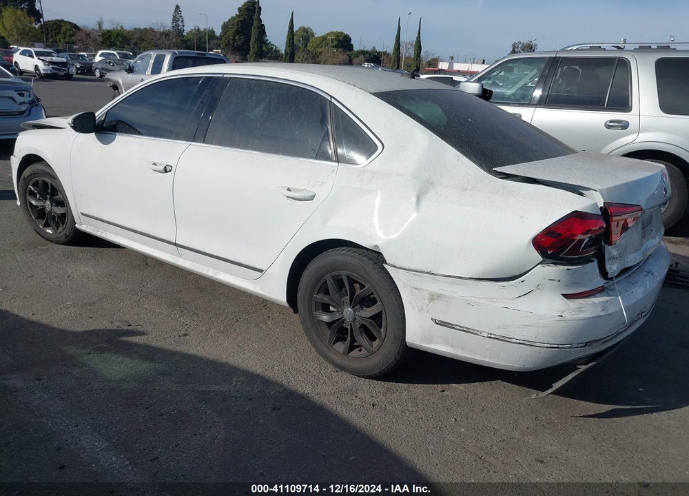 2017 VOLKSWAGEN PASSAT 1.8T S VIN: 1VWAT7A37HC015065
