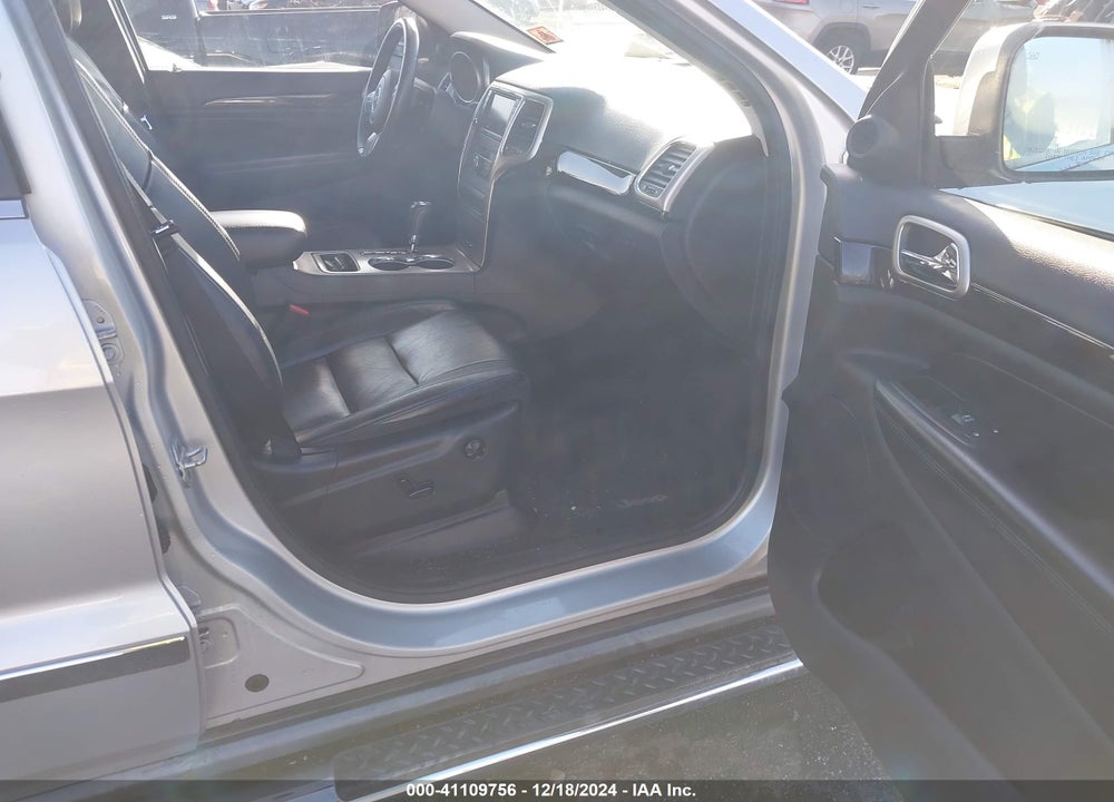 2012 JEEP GRAND CHEROKEE LAREDO VIN: 1C4RJFAG2CC213683