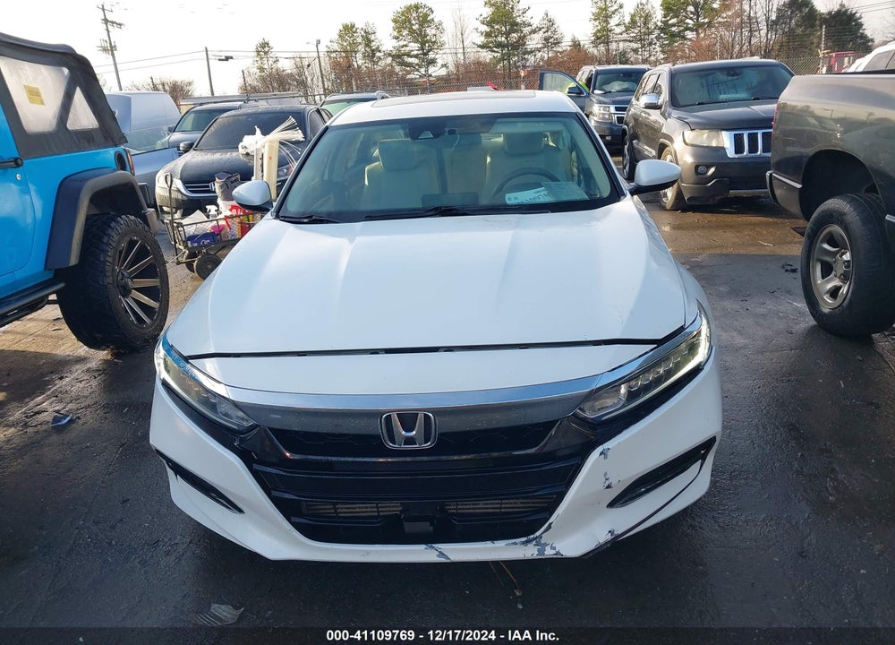 2018 HONDA ACCORD EX VIN: 1HGCV1F4XJA138270