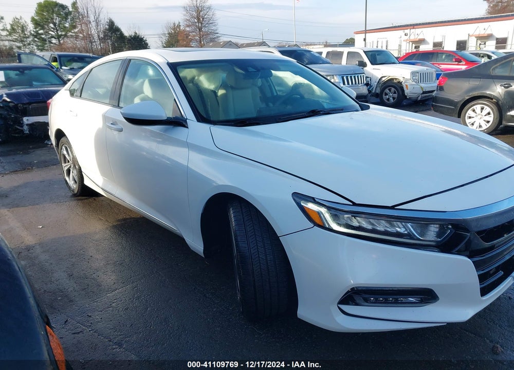 2018 HONDA ACCORD EX VIN: 1HGCV1F4XJA138270