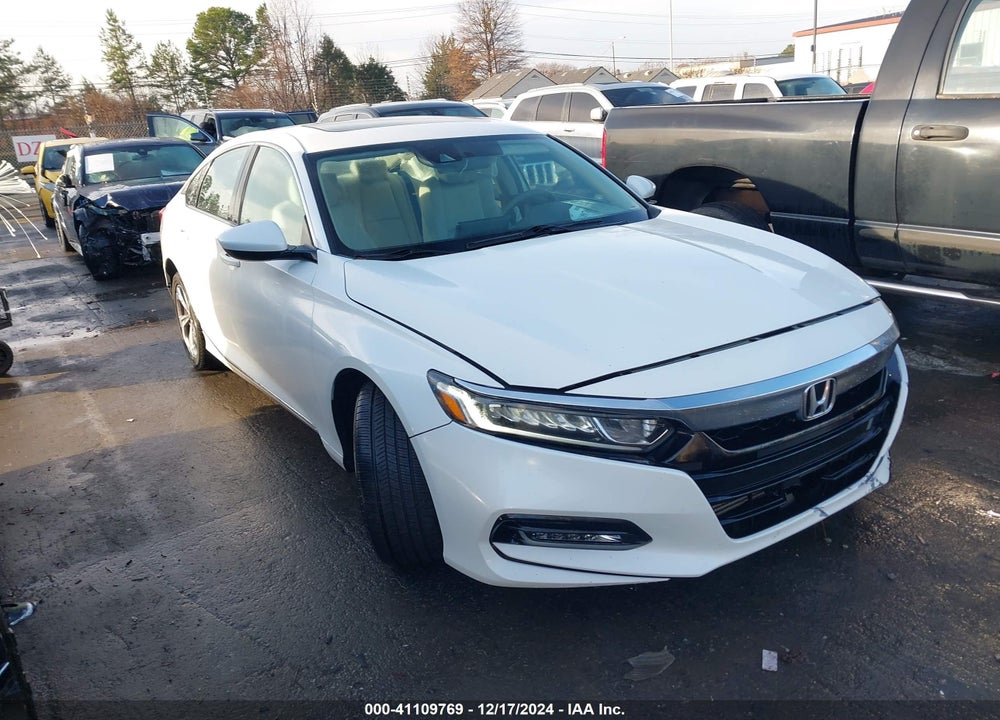 2018 HONDA ACCORD EX VIN: 1HGCV1F4XJA138270