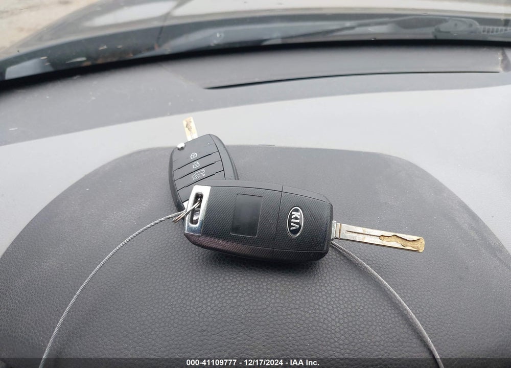 2015 KIA SOUL VIN: KNDJN2A2XF7231103