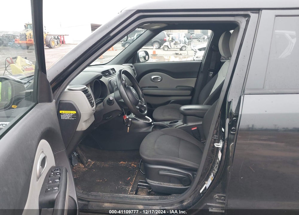 2015 KIA SOUL VIN: KNDJN2A2XF7231103