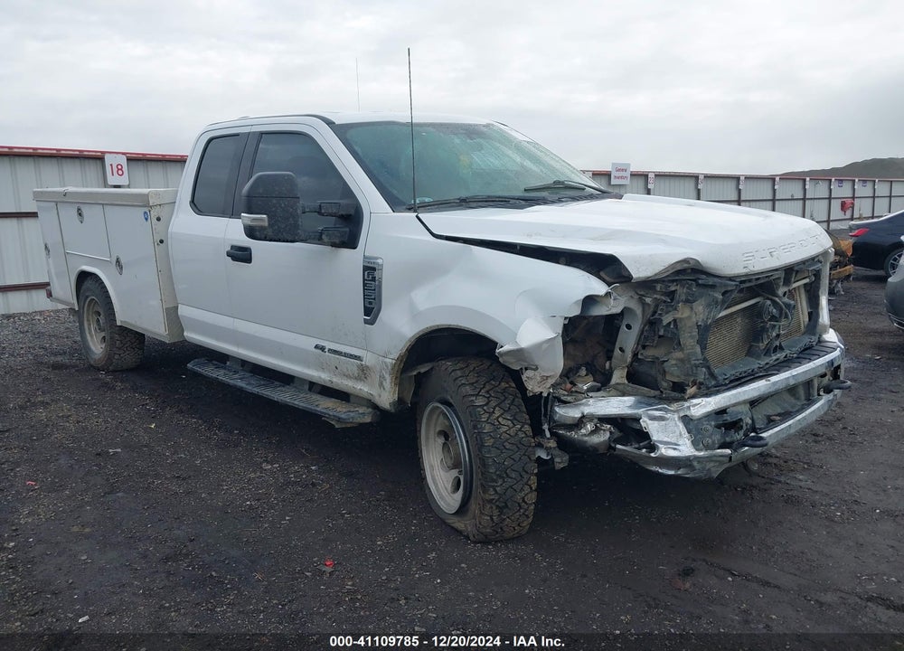 2021 FORD F-350 XLT VIN: 1FD8X3BT0MED61885