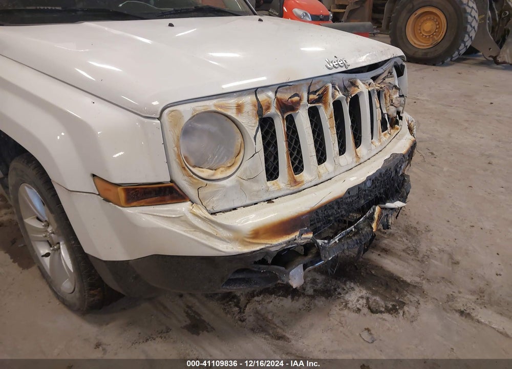 2011 JEEP PATRIOT LATITUDE X VIN: 1J4NT4GB4BD113113
