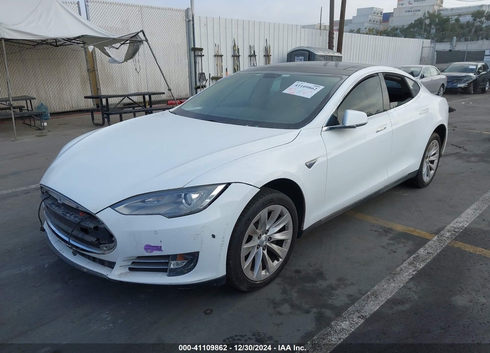 2013 TESLA MODEL S VIN: 5YJSA1DN5DFP27711