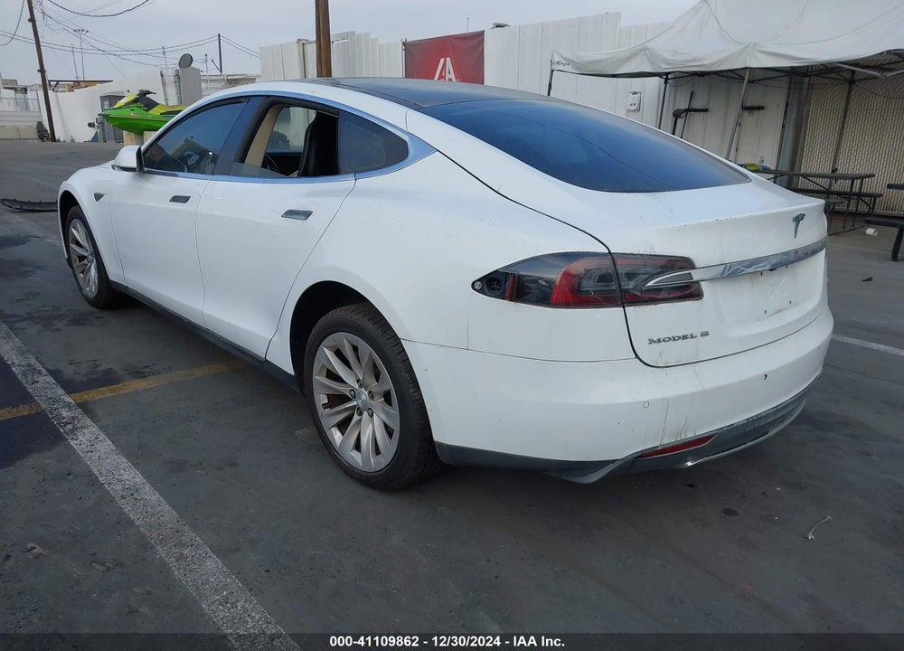 2013 TESLA MODEL S VIN: 5YJSA1DN5DFP27711