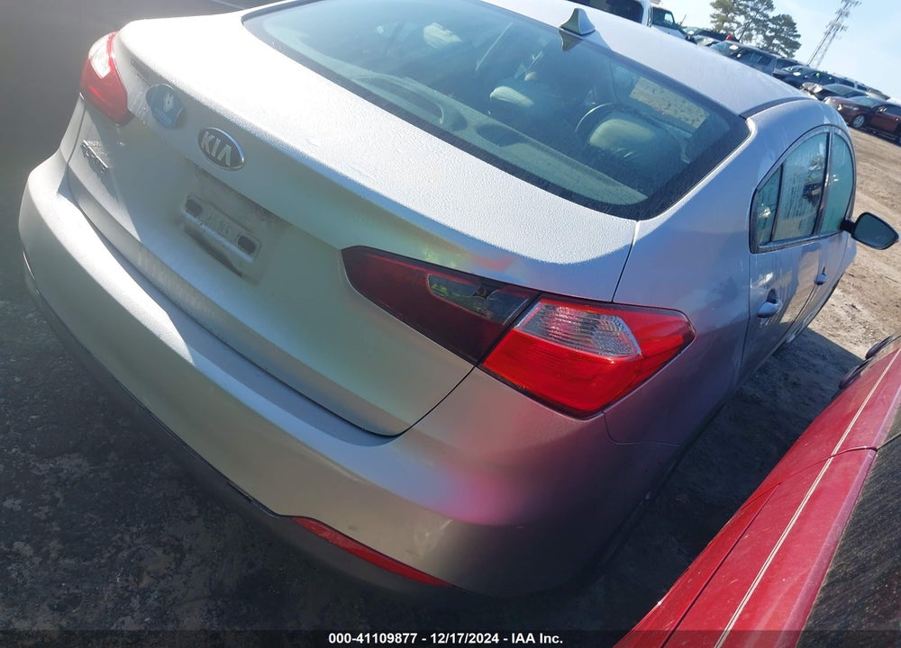 2015 KIA FORTE VIN: KNAFX4A67F5427927