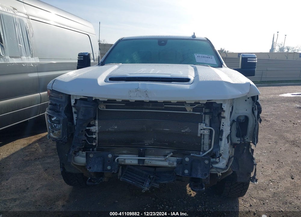2021 CHEVROLET SILVERADO 2500HD 4WD STANDARD BED LTZ VIN: 1GC4YPEY4MF129914