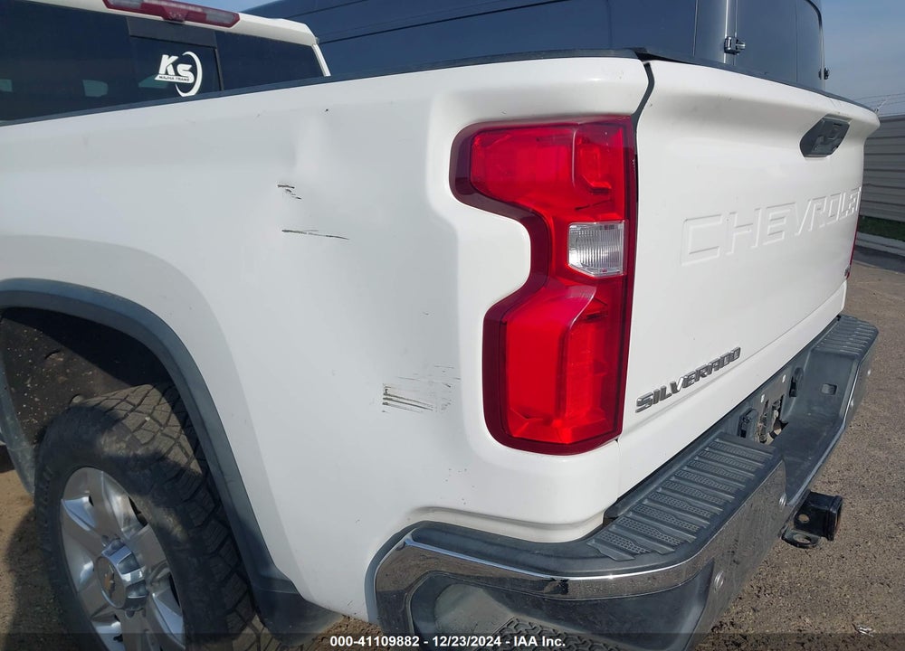 2021 CHEVROLET SILVERADO 2500HD 4WD STANDARD BED LTZ VIN: 1GC4YPEY4MF129914