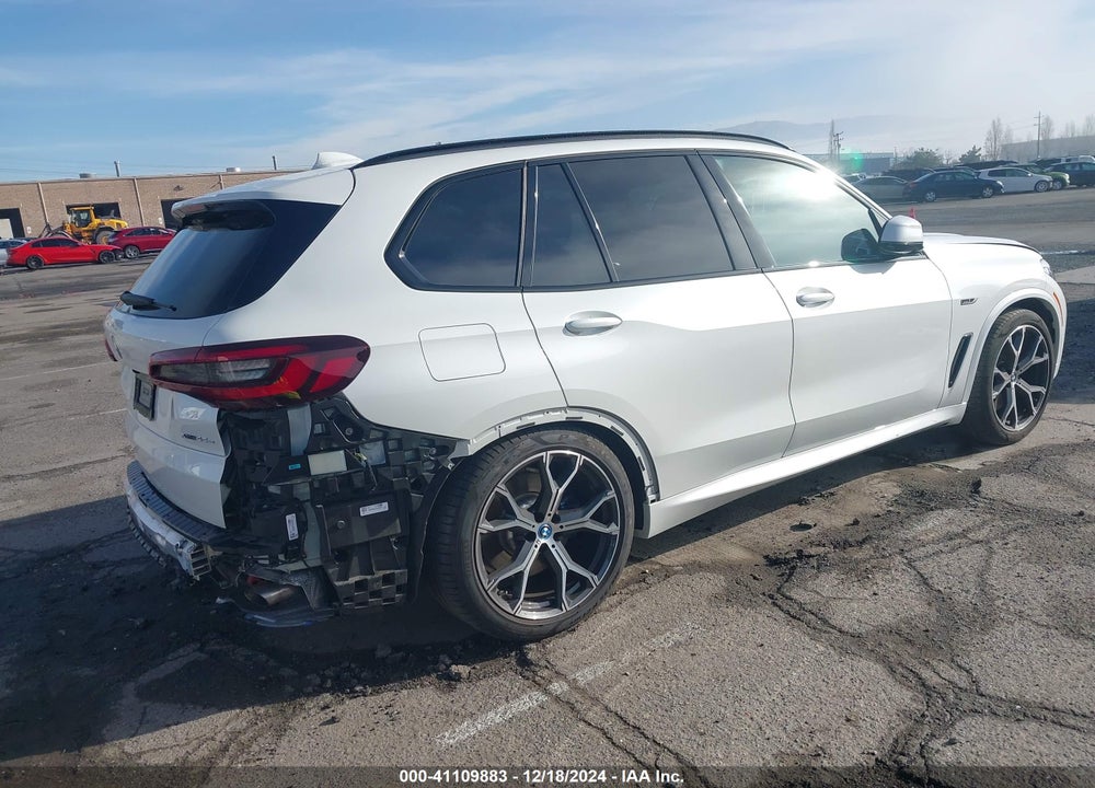 2022 BMW X5 PHEV XDRIVE45E VIN: 5UXTA6C00N9K91903