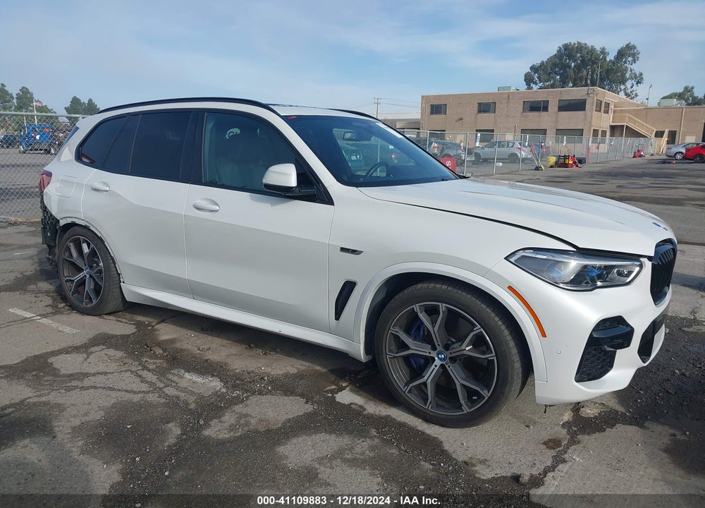 2022 BMW X5 PHEV XDRIVE45E VIN: 5UXTA6C00N9K91903