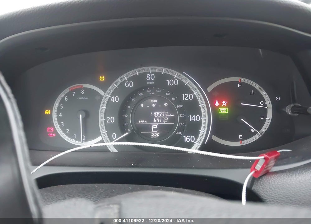 2013 HONDA ACCORD LX VIN: 1HGCR2F32DA069144