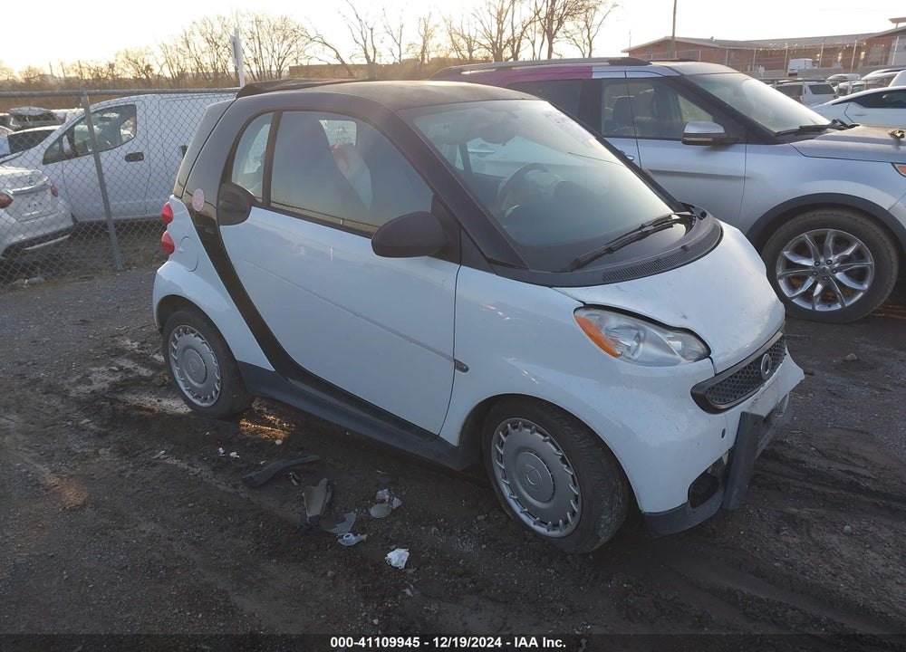 2015 SMART FORTWO PASSION/PURE VIN: WMEEJ3BA8FK804409