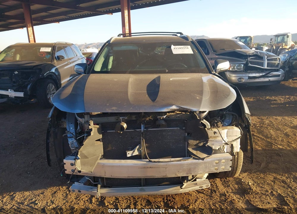 2023 TOYOTA HIGHLANDER XLE VIN: 5TDKDRAH9PS032328