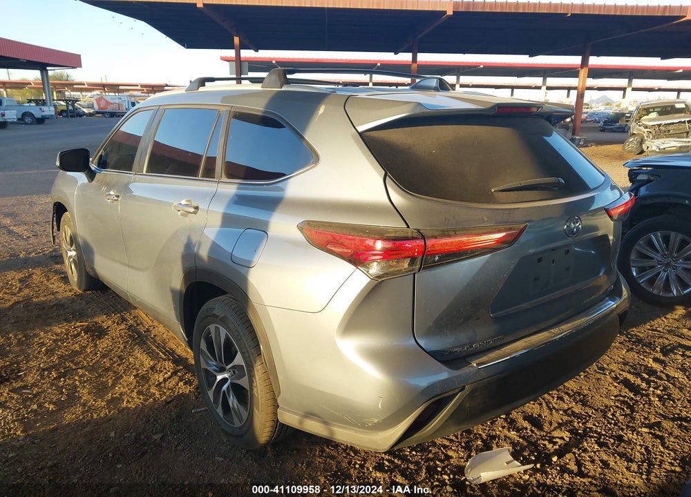 2023 TOYOTA HIGHLANDER XLE VIN: 5TDKDRAH9PS032328