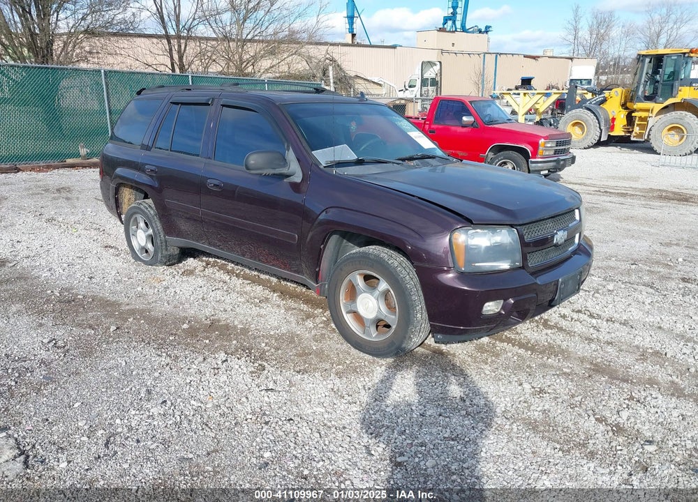 2008 CHEVROLET TRAILBLAZER LT VIN: 1GNDS13S682115675