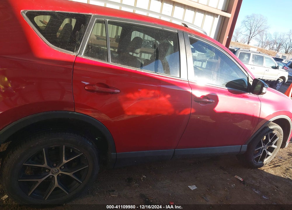 2017 TOYOTA RAV4 SE VIN: 2T3JFREVXHW687104