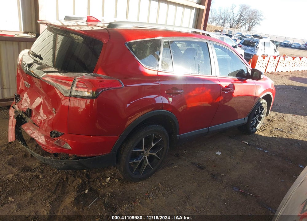 2017 TOYOTA RAV4 SE VIN: 2T3JFREVXHW687104