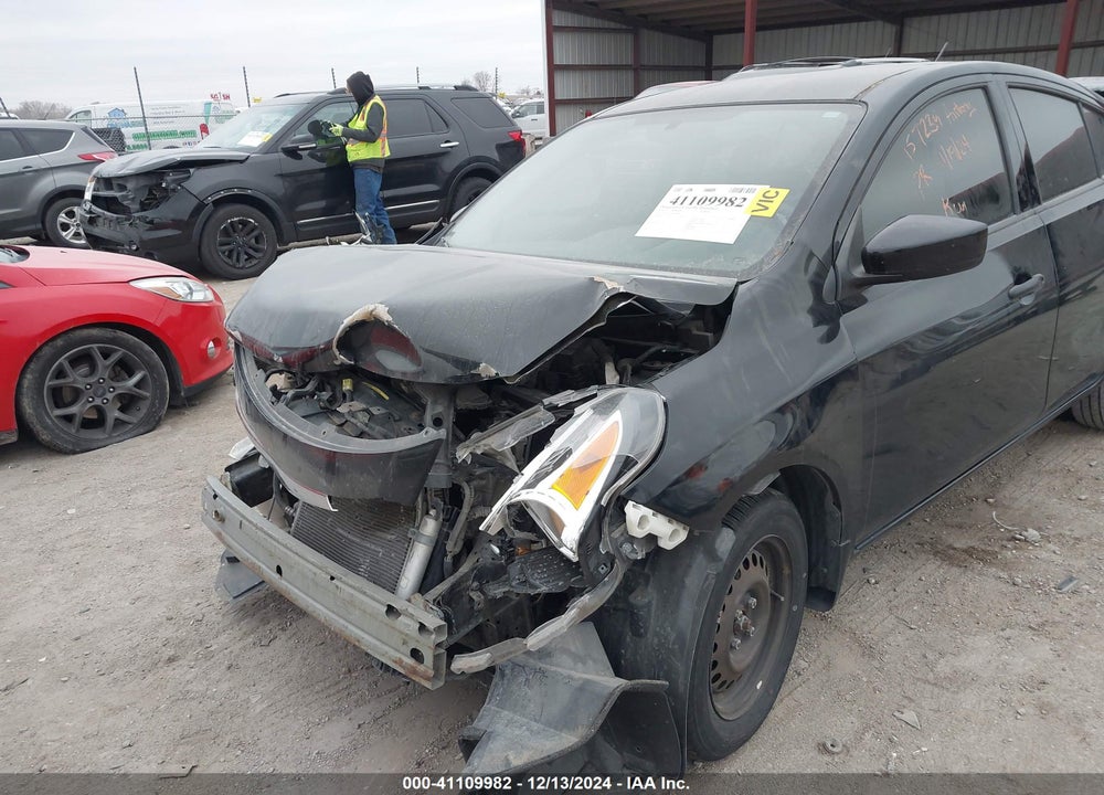 2016 NISSAN VERSA VIN: 3N1CN7AP2GL858489