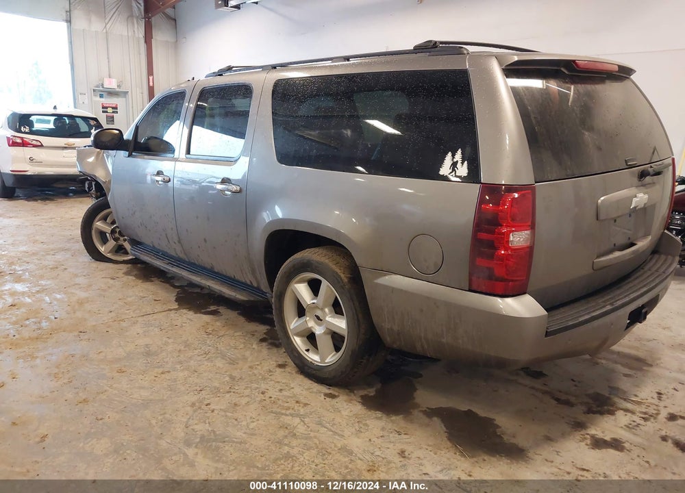 2008 CHEVROLET SUBURBAN 1500 LTZ VIN: 1GNFK16318R105012
