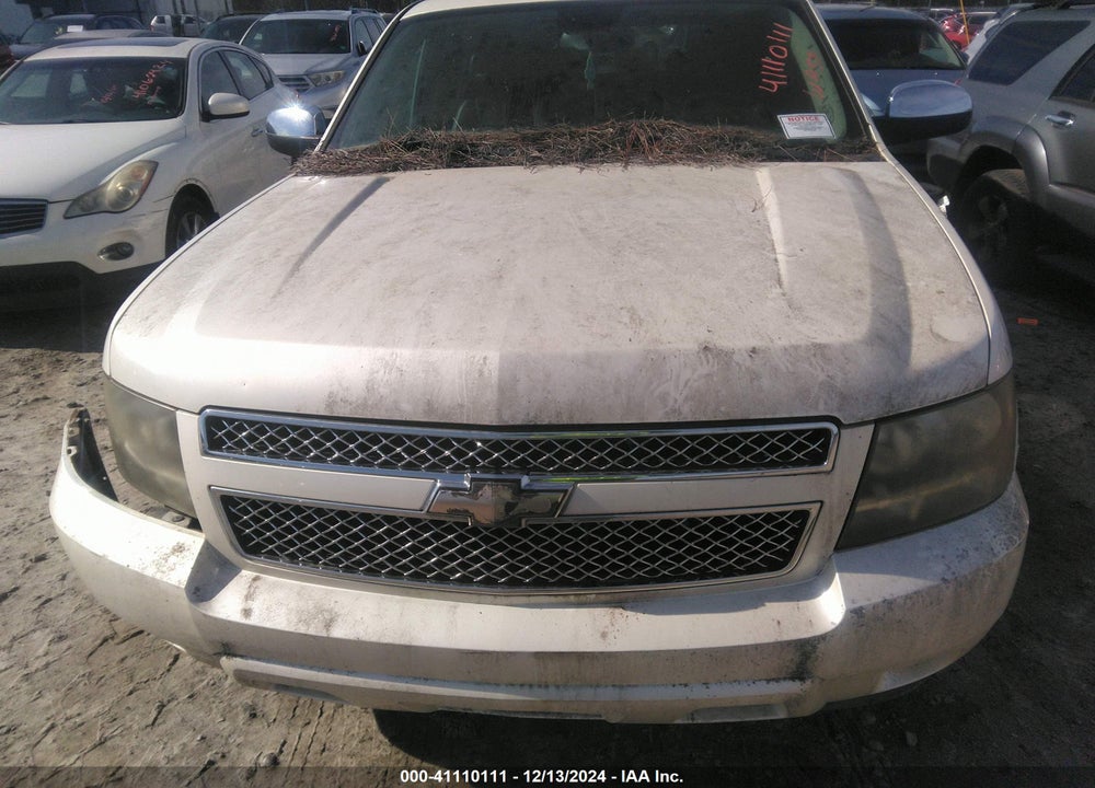 2008 CHEVROLET SUBURBAN 1500 LTZ VIN: 1GNFC16J28R219015
