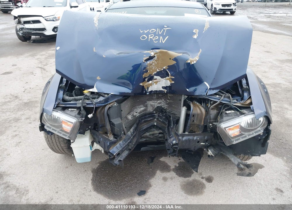 2011 FORD MUSTANG VIN: 1ZVBP8AM9B5105773