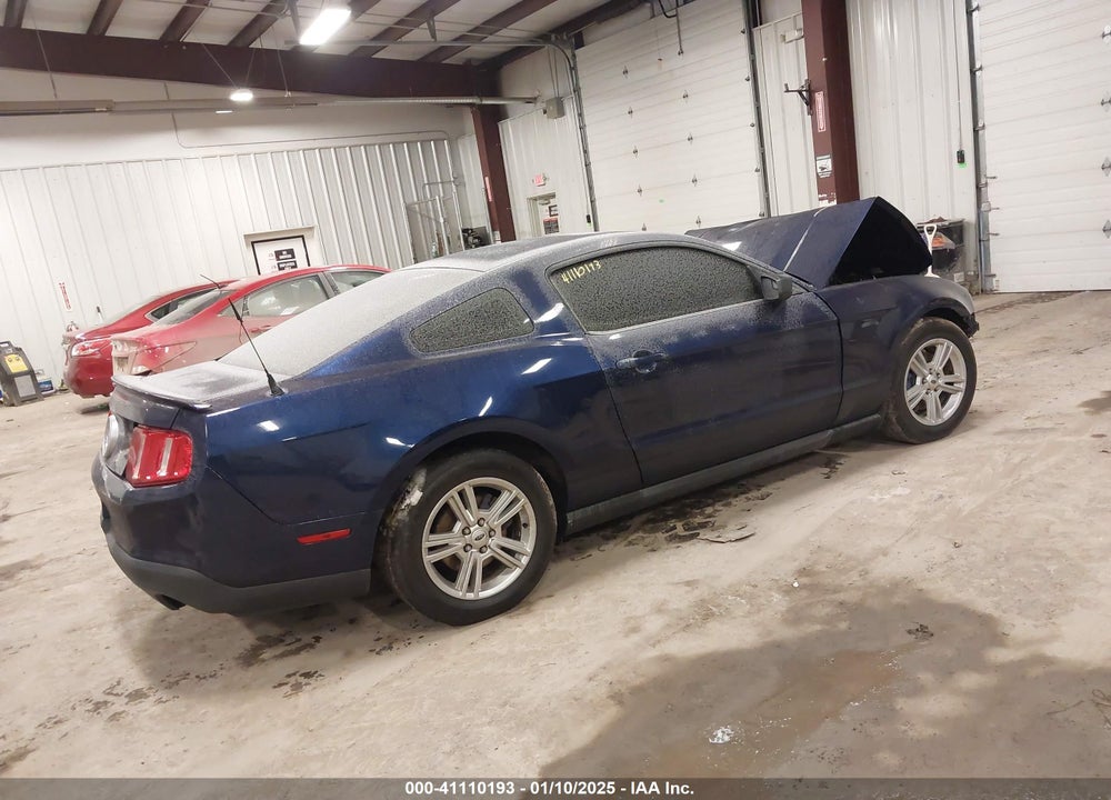 2011 FORD MUSTANG VIN: 1ZVBP8AM9B5105773