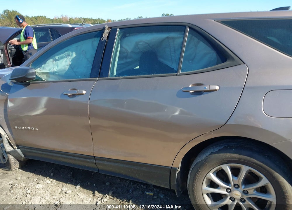 2018 CHEVROLET EQUINOX LS VIN: 2GNAXHEV5J6244200