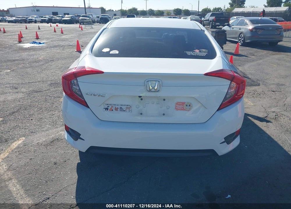 2018 HONDA CIVIC VIN: 2HGFC2F51JH553061
