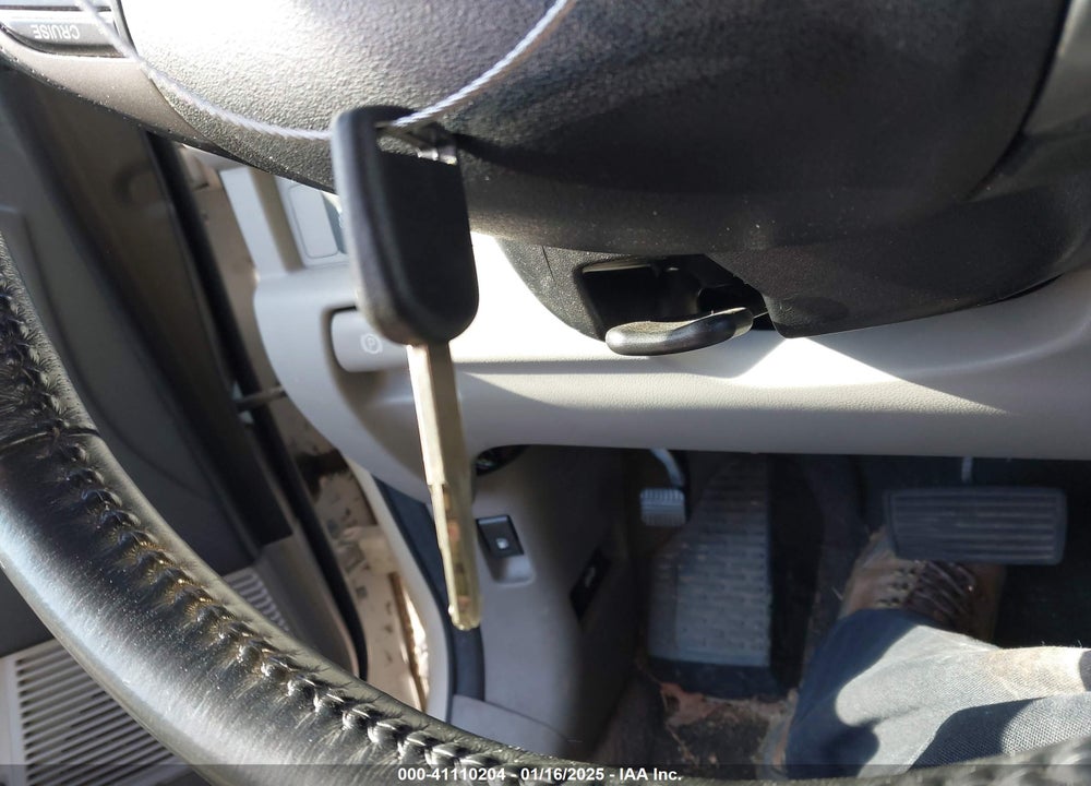 2013 HONDA PILOT EX-L VIN: 5FNYF3H50DB012014