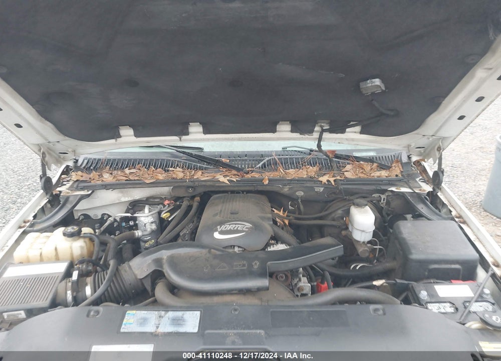 2002 CHEVROLET SUBURBAN 1500 LT VIN: 3GNFK16ZX2G354730